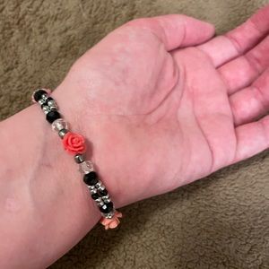 Handmade Jr Sized Jewelry Beaded Glass Crystals, Metal, & Roses Elastic Bracelet
